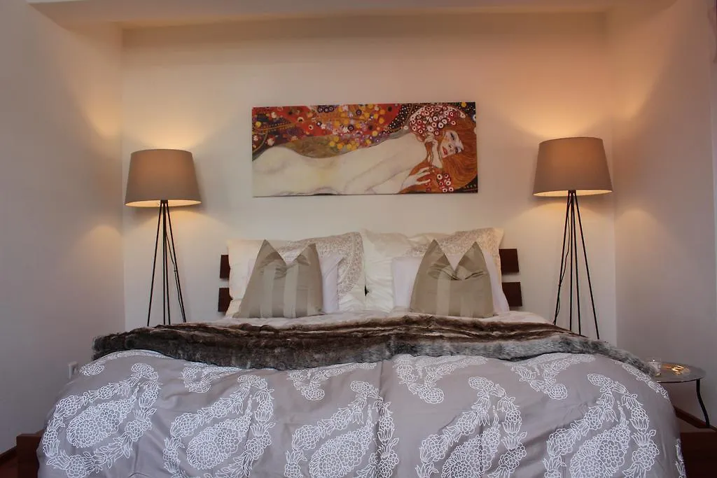 Studio Stephansplatz Vienna Apartment